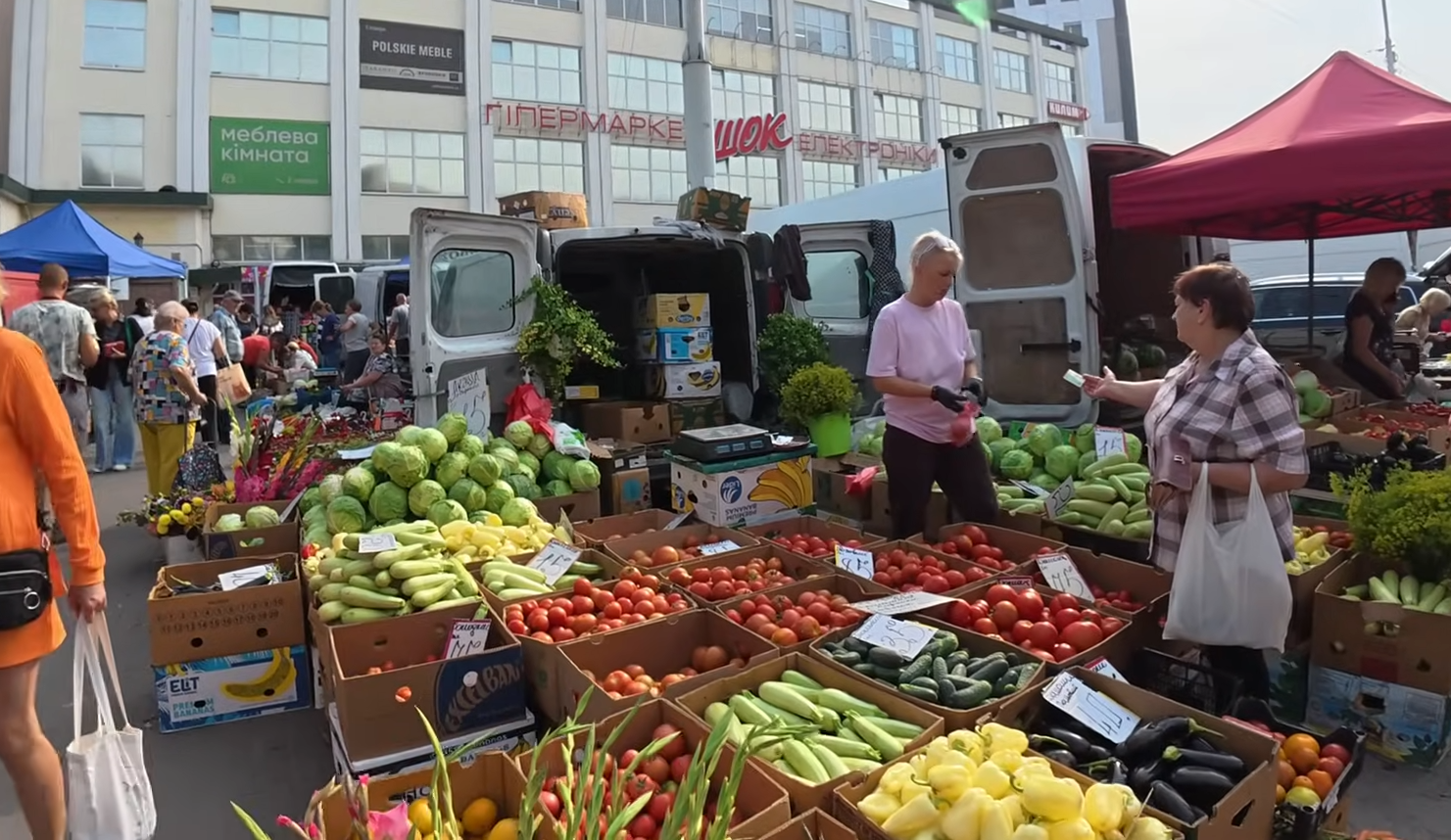 Дефіцит продуктів у Запоріжжі: фахівці розповіли, що відбувається на ринку